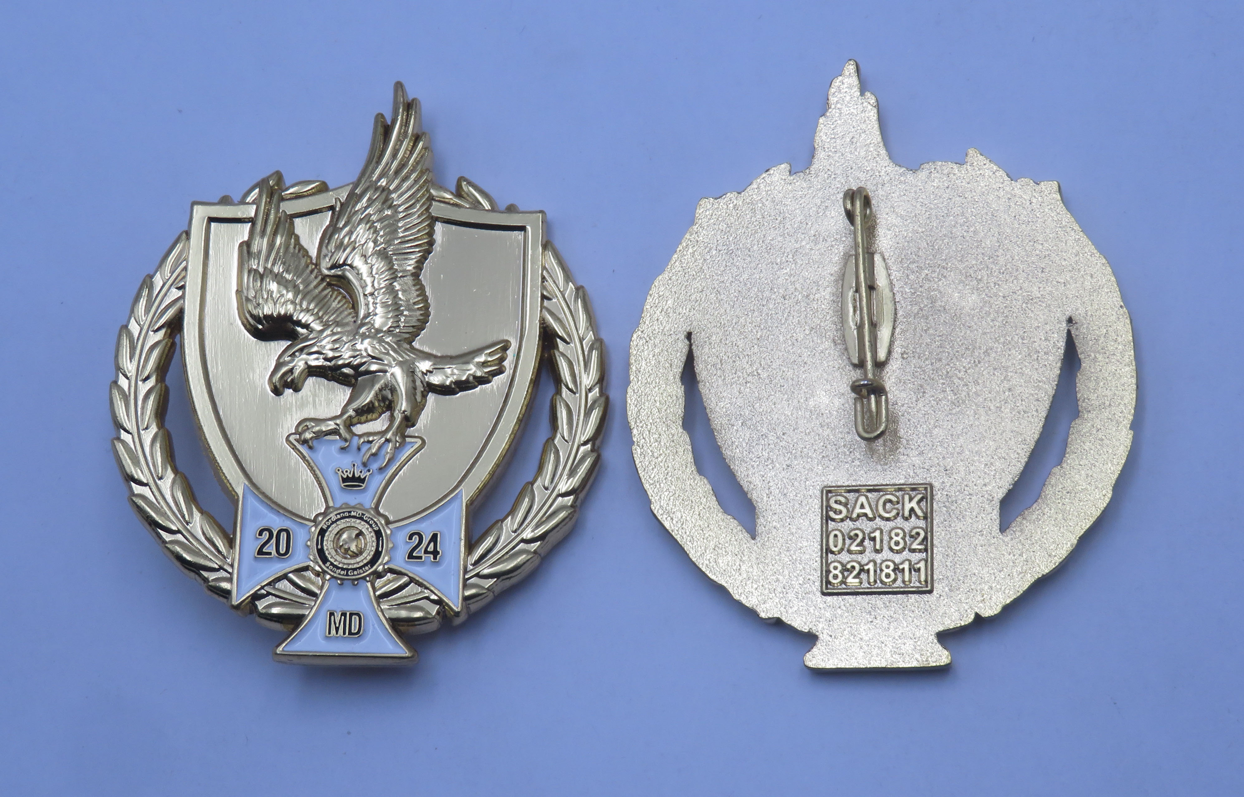 lapel-pin-41